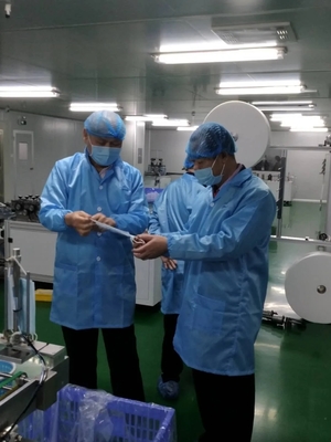 汕尾醫(yī)用口罩企業(yè)順利通過省藥監(jiān)局GMP體系核查，技術服務彰顯行業(yè)典范